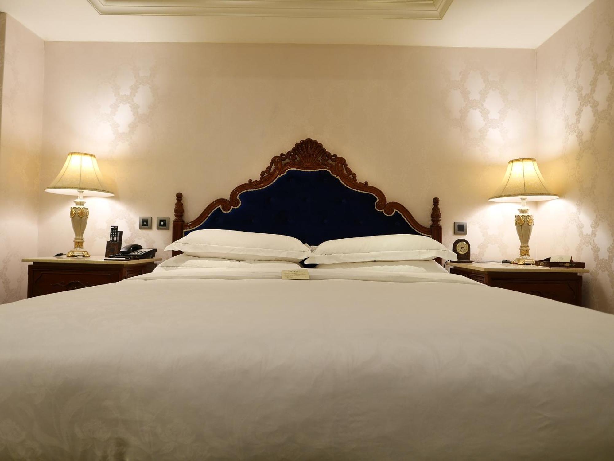 Royal Seasons Hotel Taipei ‧ Nanjing W. Ngoại thất bức ảnh