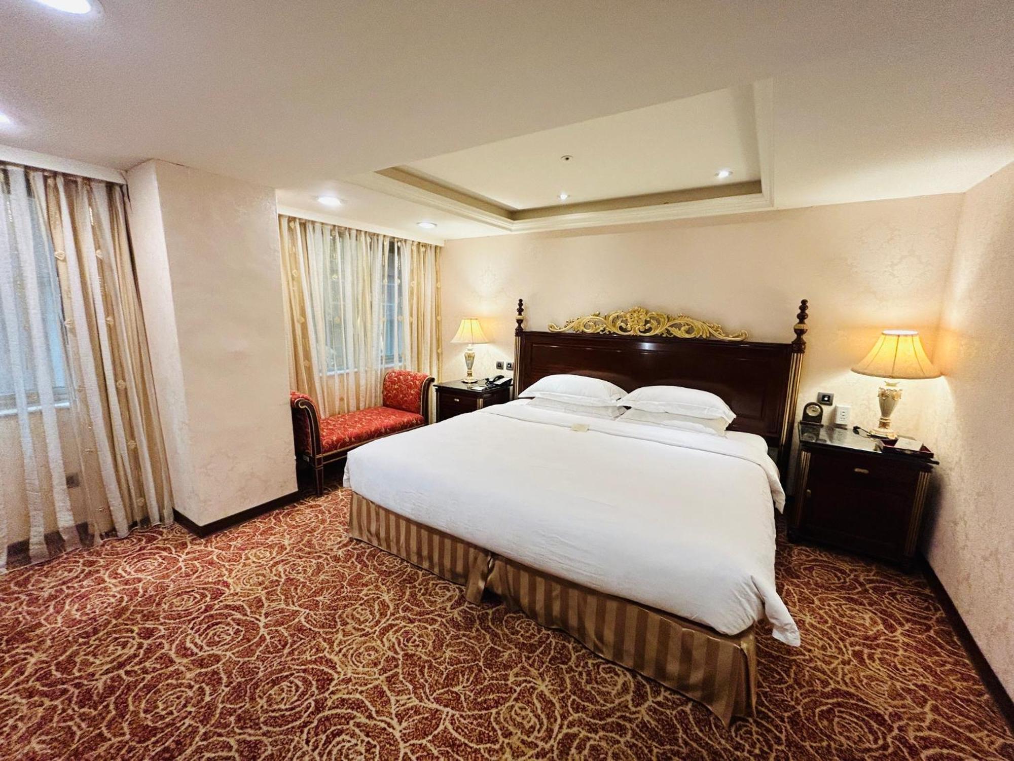 Royal Seasons Hotel Taipei ‧ Nanjing W. Ngoại thất bức ảnh