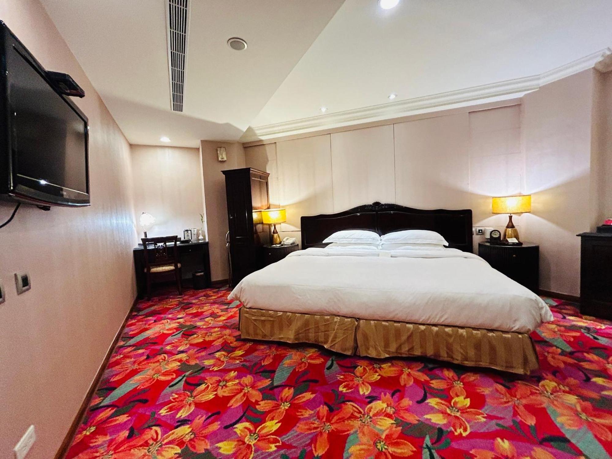 Royal Seasons Hotel Taipei ‧ Nanjing W. Ngoại thất bức ảnh